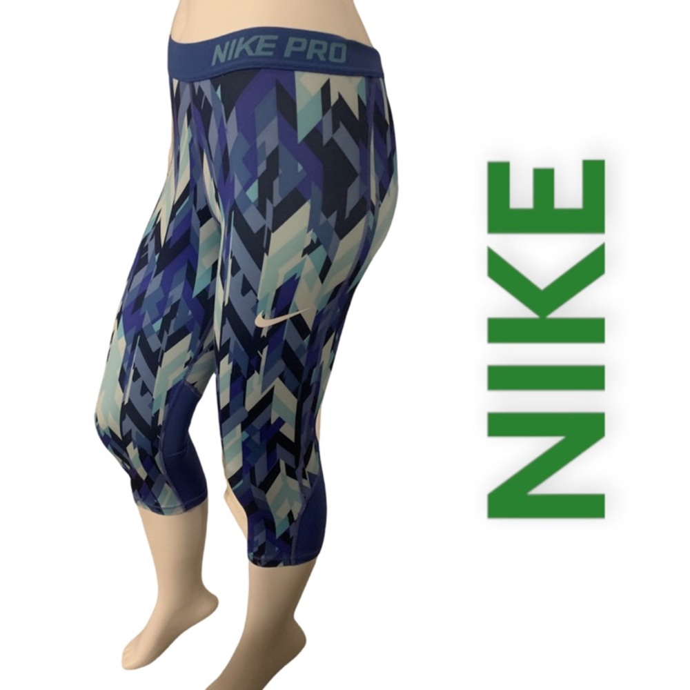 Nike Capri pants